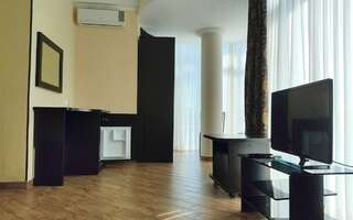 Гостевой дом Милана Витязево Полулюкс 2-местный с балконом-5